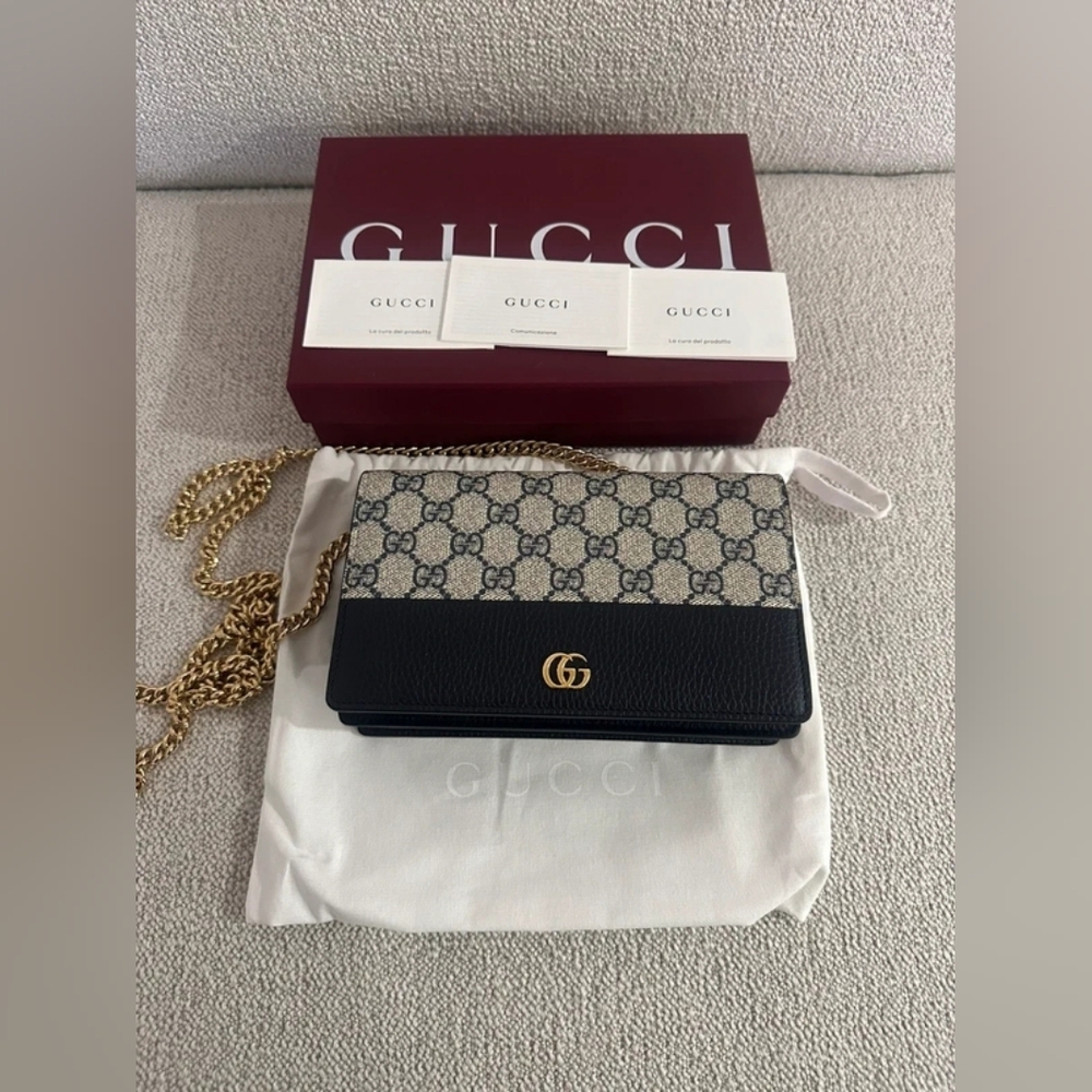 Gucci GG Marmont Bi-color Wallet on Chain